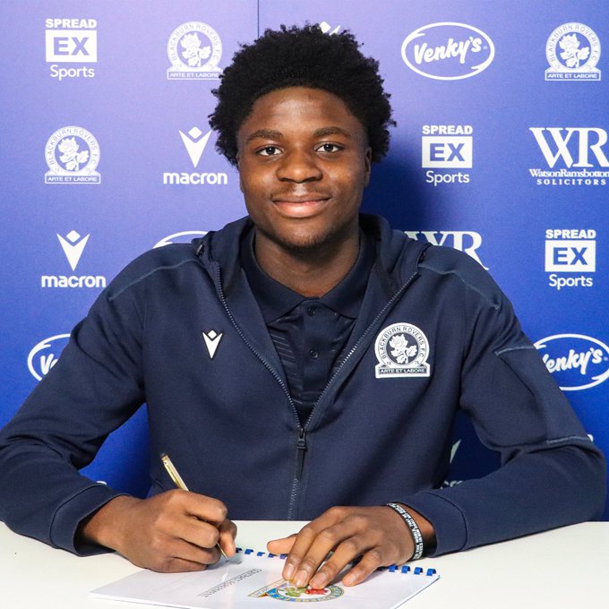 Blackburn Rovers confirm positive contract news after European transfer interest