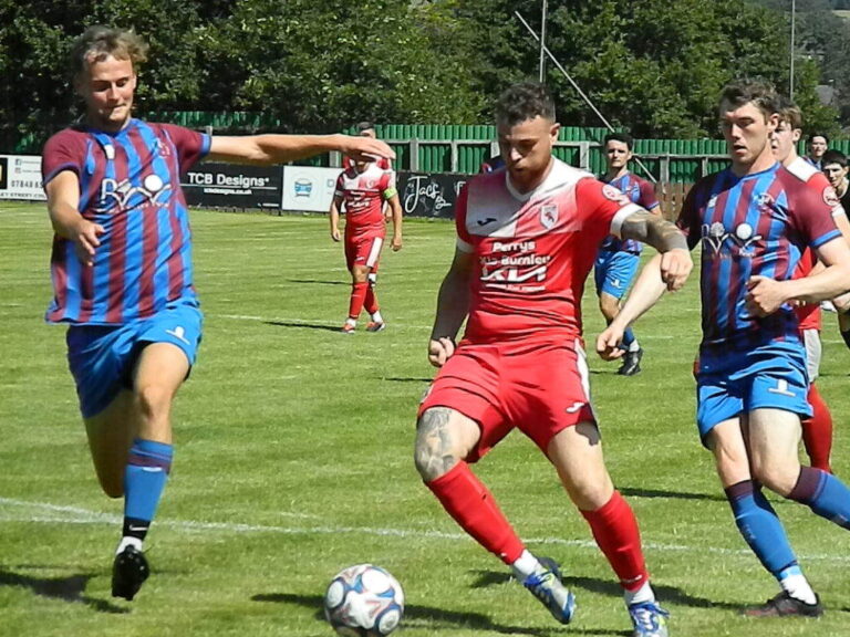 Colne edge win as Wiggin strikes in friendly clash