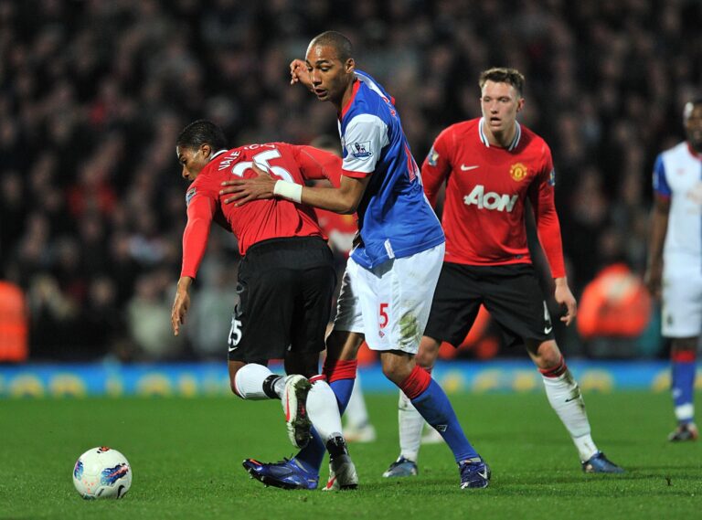 Ex-Blackburn Rovers star makes surprise return with Championship rivals