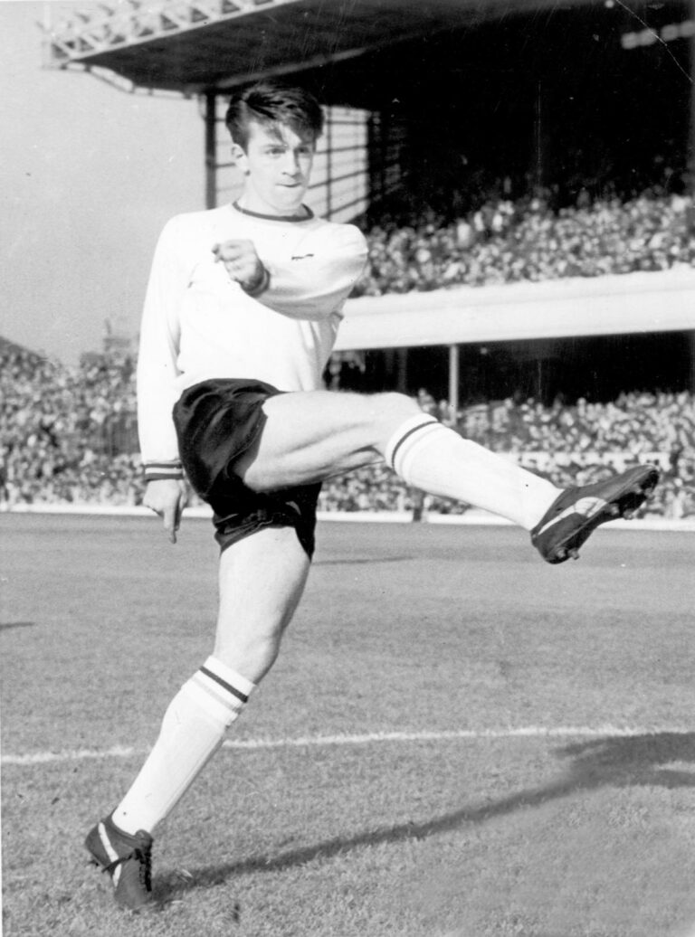 Clarets pay tribute to legendary goalscorer Willie Irvine