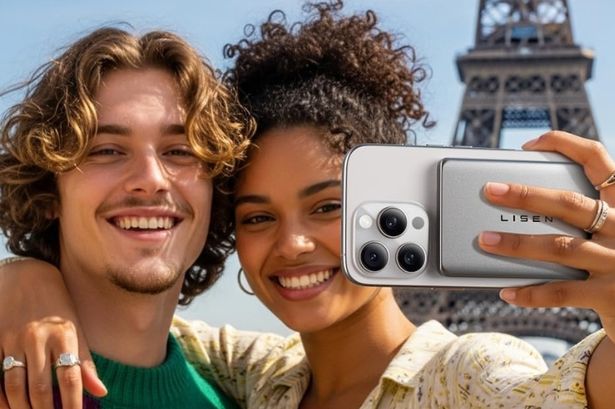 Wireless power bank that attaches to your phone magnetically is now 30% off