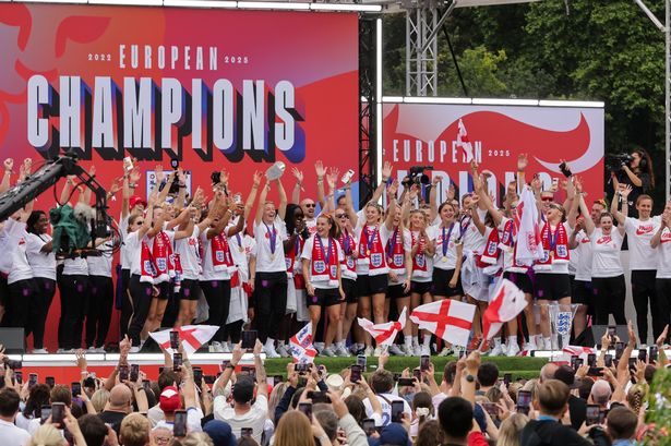 Tory leader slammed over ‘disrespectful’ idea to honour England Lionesses in town