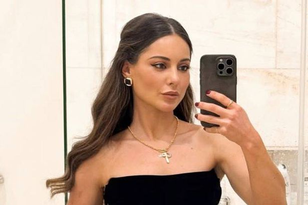 Louise Thompson’s £30 makeup case with ‘lots of storage room’ is perfect for travelling