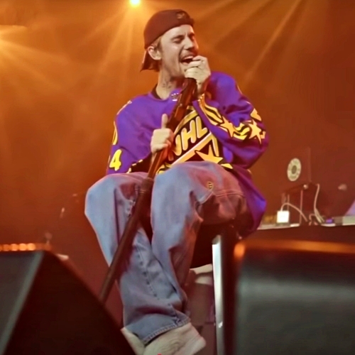 Justin Bieber gets his flowers landing 8th UK Number 1 single with ‘DAISIES’