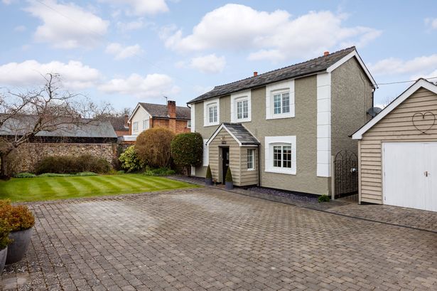 Drivers given £100 warning over ‘common’ driveway mistake