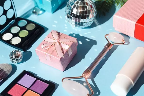 Boots drops it’s new Star Gift beauty sets ready for Christmas shopping and they’re 50% off