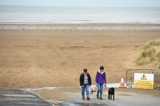 Safety warning issued to Lancashire dog walkers visiting beach