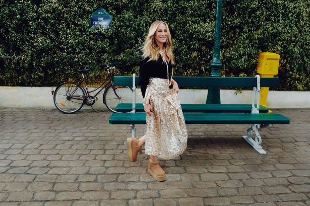 Sarah Jessica Parker swaps Carrie’s stilettos for the perfect pair of cosy autumn boots