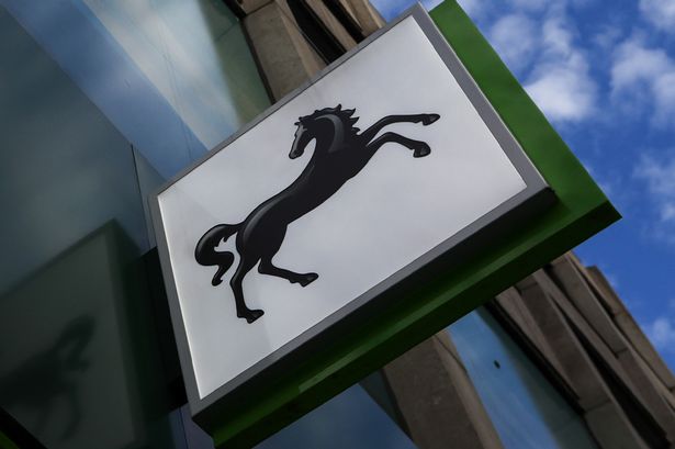 Lloyds Bank issues reminder over app issue