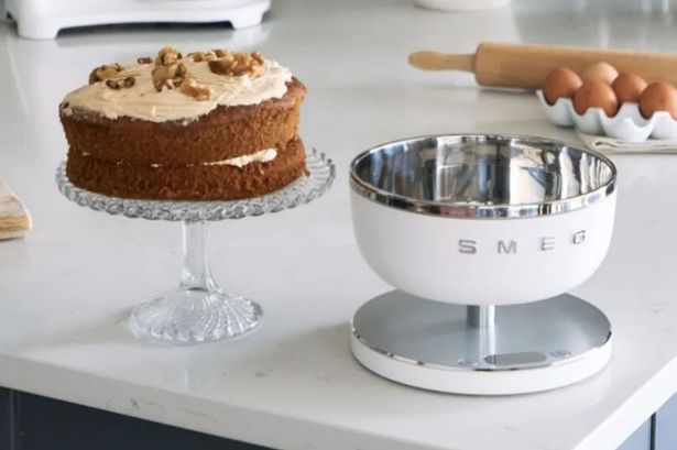 How to get a free set of Smeg scales worth £130 ahead of The Great British Bake Off’s return