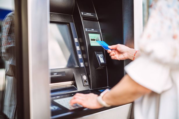 Bank of England interest rate cut to trigger big change for anyone with £10,000 savings