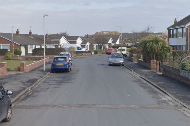 Police raid house after ‘numerous reports of drug dealing’ and make arrest