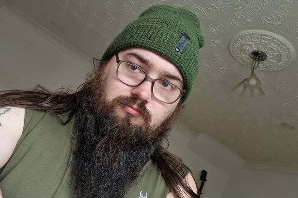 My Universal Credit was stopped because a stranger got a new job