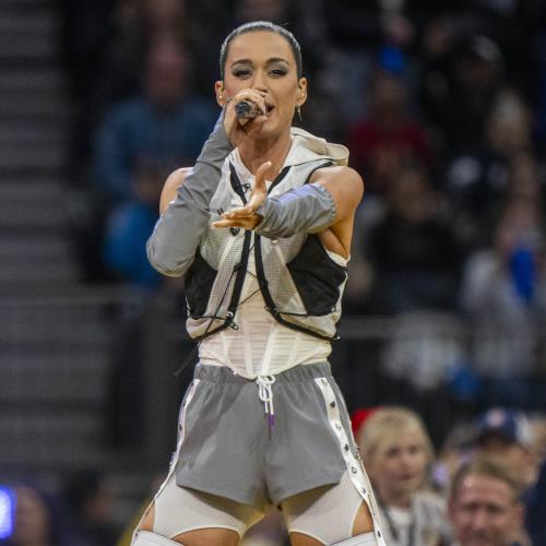 Katy Perry leads prayer for fan after she collapses onstage during concert