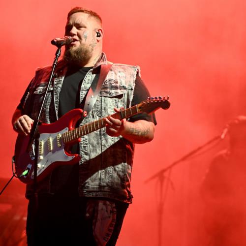 Rag’n’Bone Man cancels Lithuania gig with hours to go due to mystery illness
