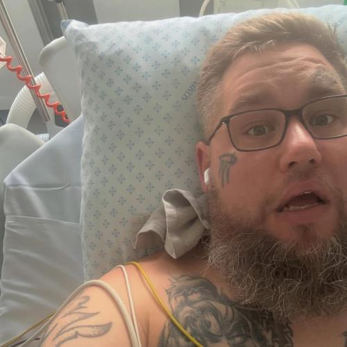 Rag’n’Bone Man ‘stuck’ in Lithuania hospital after falling ill before concert