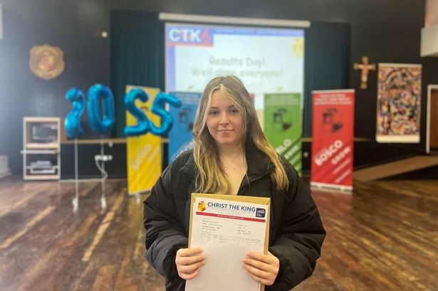 She collapsed in class and what resilient teen did next left teachers in tears