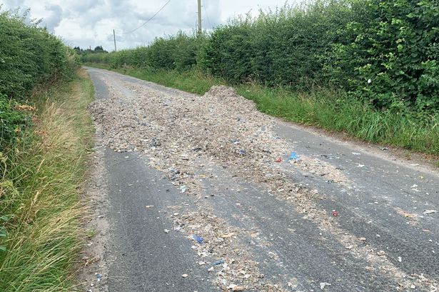 ‘Hazardous’ pile of rubbish abandoned on street where children play