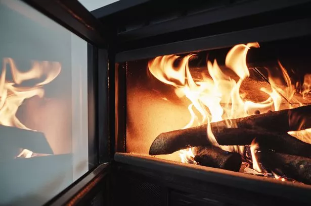 Log burning stoves damage lungs ‘in the same way as smoking’, new study shows