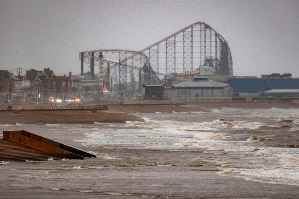 Met Office issues Lancashire weather warning with winds of up to 80mph