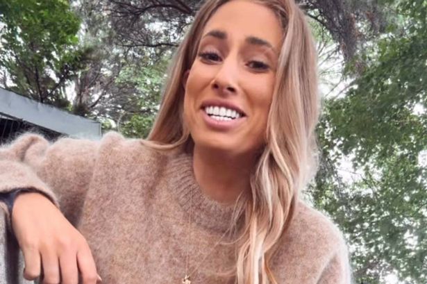Stacey Solomon’s cosy beige jumper is ‘perfect for autumn and winter’