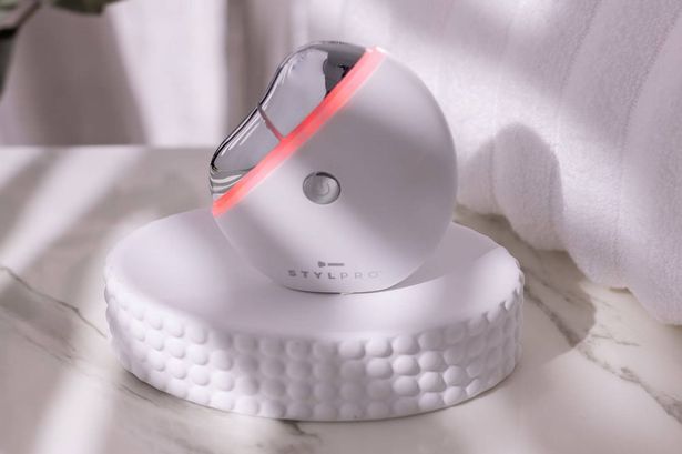 Face sculpting electric gua that leaves skin ‘renewed and tighter’ is under £30