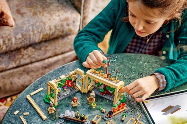 Sale slashes 30% off ‘absolutely brilliant’ Harry Potter LEGO set that’s a great gift for kids