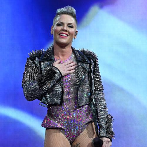 Pink shares she contracted E. coli