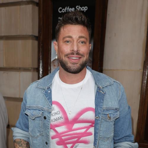 Duncan James jokingly hits out at Mariah Carey for duetting with Westlife instead of Blue