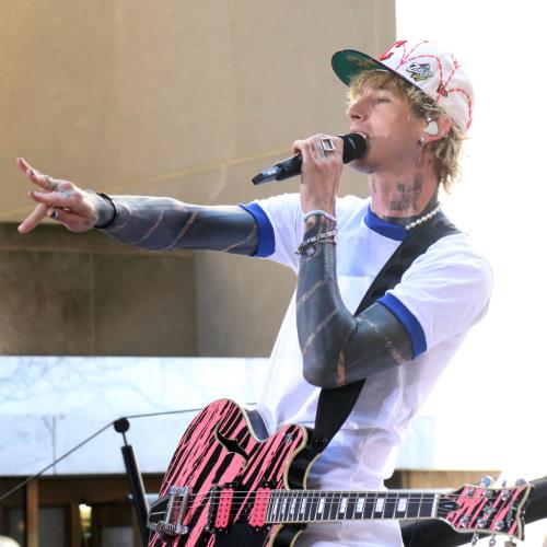 Machine Gun Kelly: ‘Megan Fox is a phenomenal mom’