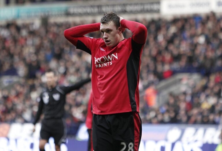 ‘Absolutely battered them’ – How feisty youth game led to Jones’ big money move