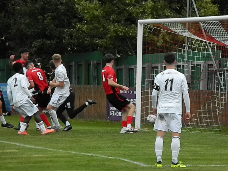 Colne 2-2 Squires Gate: Reds leave it late to earn share of the spoils