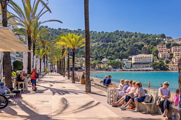 British holidaymakers who fly to Majorca could soon get free gifts