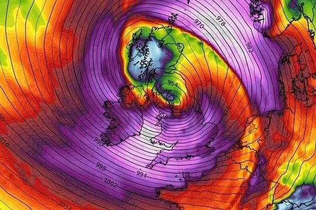 Met Office issues verdict on how Hurricanes Humberto and Imelda will impact UK within days