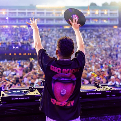 Dimitri Vegas revives the art of vinyl DJing with Tomorrowland 2025 set