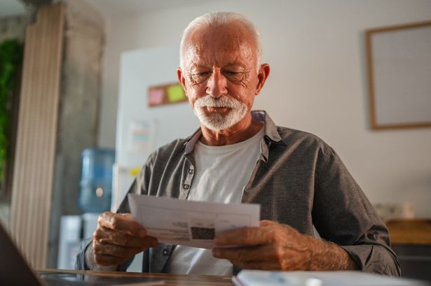 Pensioners urged to apply for £300 DWP payment this week