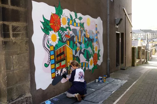 The artist brightening up Rossendale with murals in alleyways and tunnels