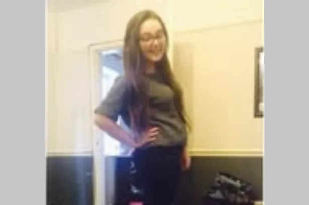 Mum-of-three finds herself in the dock after phoning uncle in prison