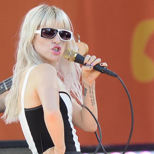 Hayley Williams dubs Morgan Wallen a ‘racist country singer’