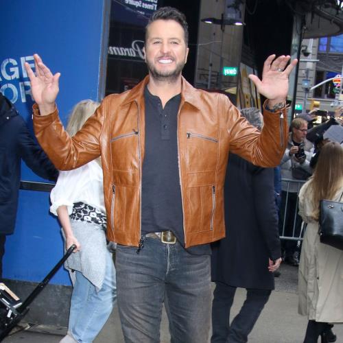 Luke Bryan addresses ‘misinformation’ surrounding his sister’s death