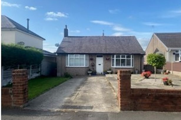 Bungalow extension approved by council