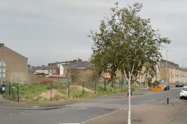 Site of vandalised former pub could become block of flats