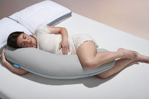This pregnancy pillow relieves hip pain and discomfort – here’s how to get £50 off