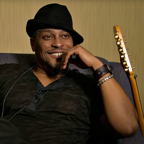 D’Angelo, neo-soul visionary, dies at 51