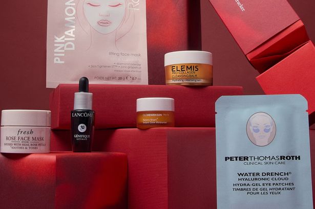 Elemis fans rush to get £25 Christmas cracker that includes its cleansing balm for under £5