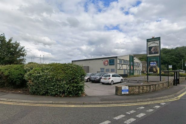 The derelict ‘fire-damaged pub’ that could become a drive-through café and restaurant