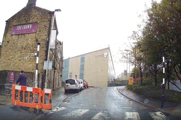 Council begins talks of repairing crossing out of action for 10 months after residents’ anger