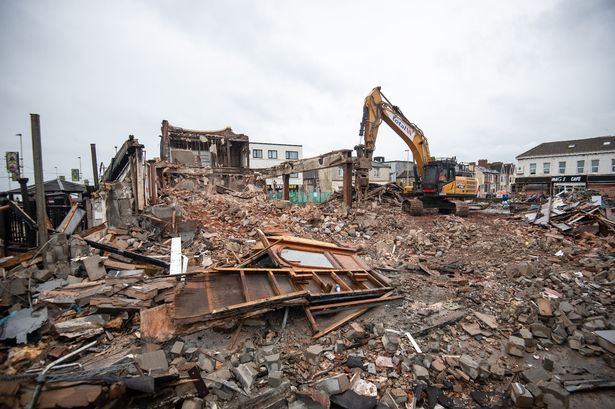 Art Deco bar to be rebuilt ‘brick for brick’ after demolition