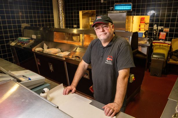 ‘Rudest’ chippy boss hits back at one-star reviews with savage responses