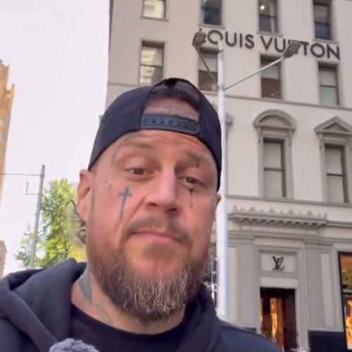 Jelly Roll claims he was treated ‘like a criminal’ at luxury fashion store